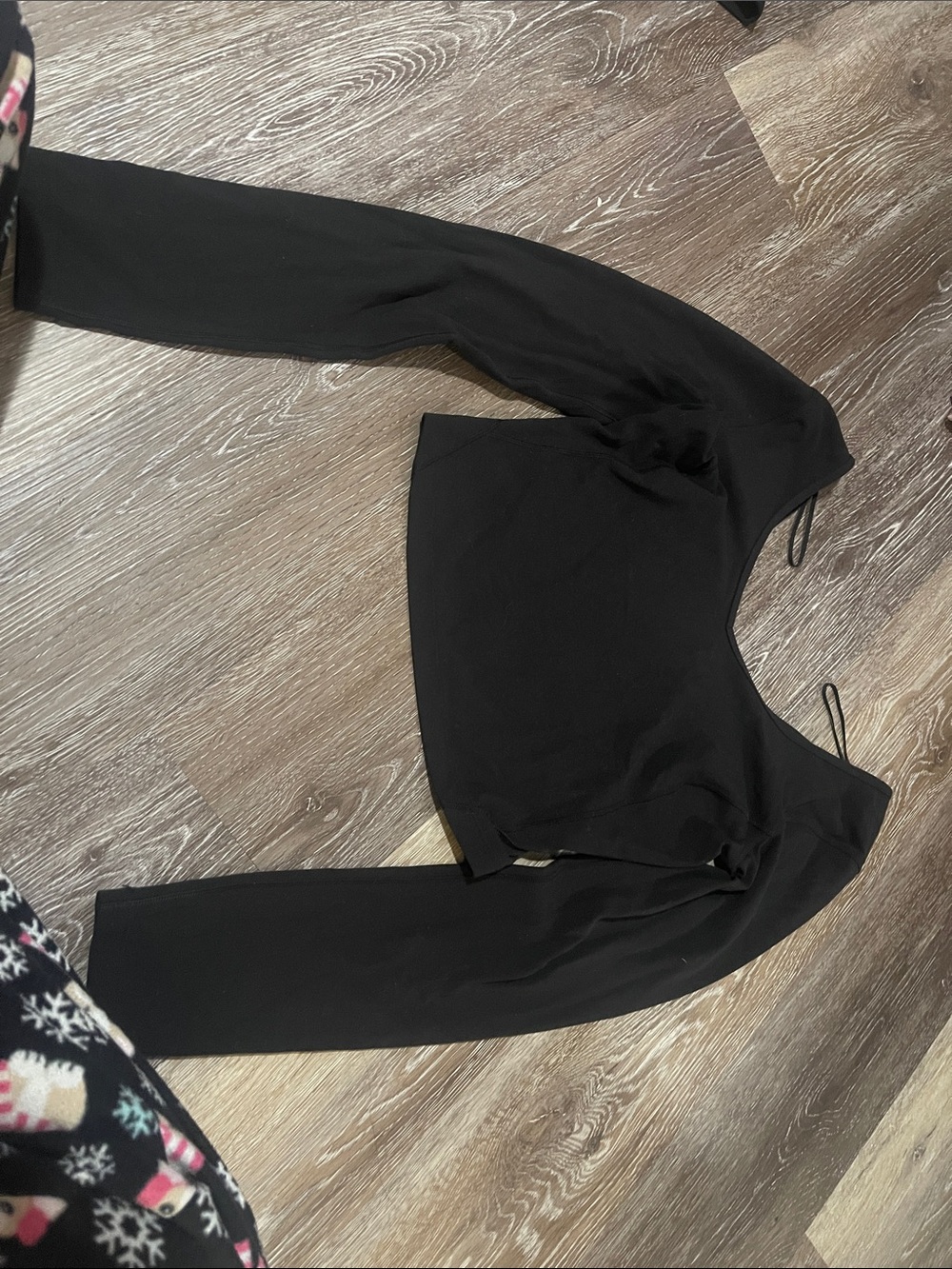lululemon athletica Black Women's Long Sleeve Crop Top